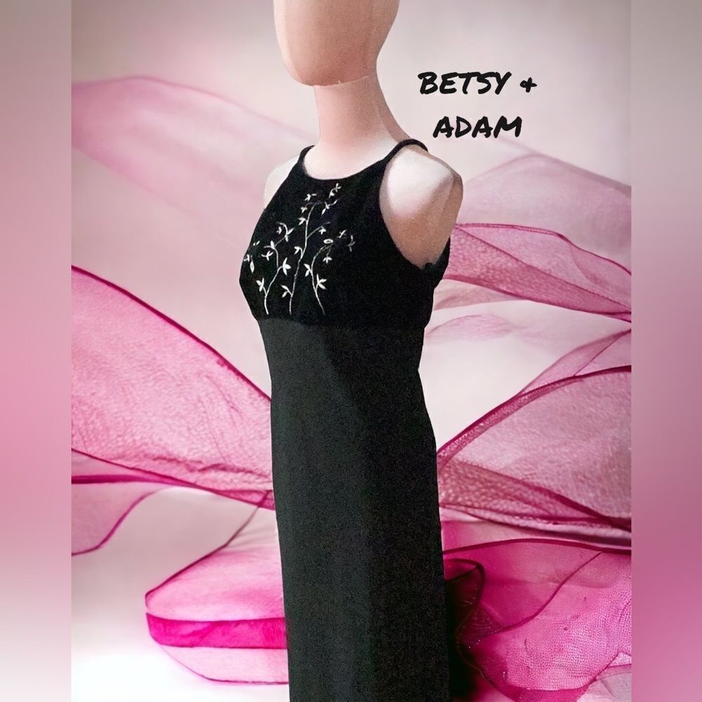BETSY & ADAM EVENING WEAR LONG DRESS BLACK EMBROIDERY DETAIL FORMAL PROM PARTY